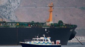 احتجازكم لناقلة النفط الإيرانية قرب جبل طارق “لن يبقى دون رد”