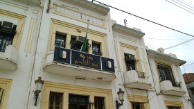 عائلات حي جيرو ببئر خادم تناشد والي العاصمة ترحيلها