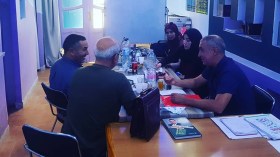 خبراء وباحثون يناقشون قضية “الأطفال والبيئة الرقمية بباتنة”