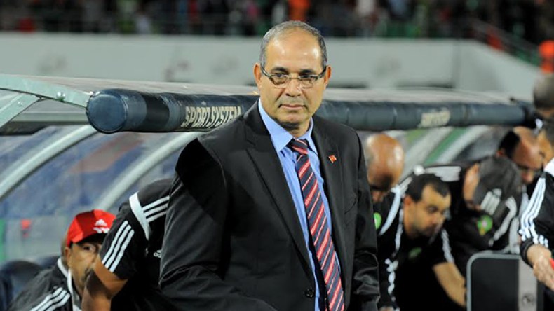 بادو الزاكي الإثنين بوهران للشروع في عمله مع الحمراوة