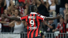 بالوتيلي يكشف سر تمسكه البقاء مع نيس