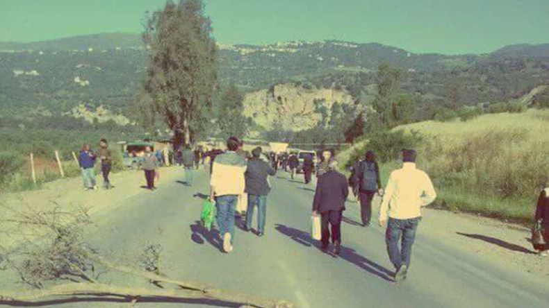 مرضى.. عجائز ورضع يتعذبون على طرقات بجاية والسلطات تتفرج