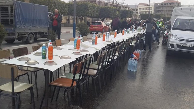 إفطار جماعي ترحما على أرواح مجزرة لعزيب ببجاية