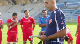 بوعكاز: الأولوية إخراج الفريق من الوضعية الحالية