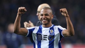 لازيو روما يريد براهيمي في الميركاتو