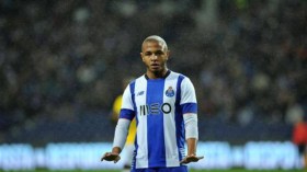 براهيمي يُطالب إدارة بورتو بِضبط لقاء للتفاوض حول مستقبله