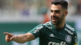 مهاجم فلامنغو الأسرع في العالم حسب الفيفا