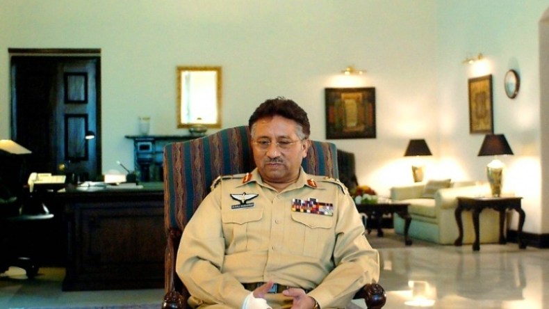 الحكم بالإعدام على رئيس باكستان الأسبق برويز مشرّف