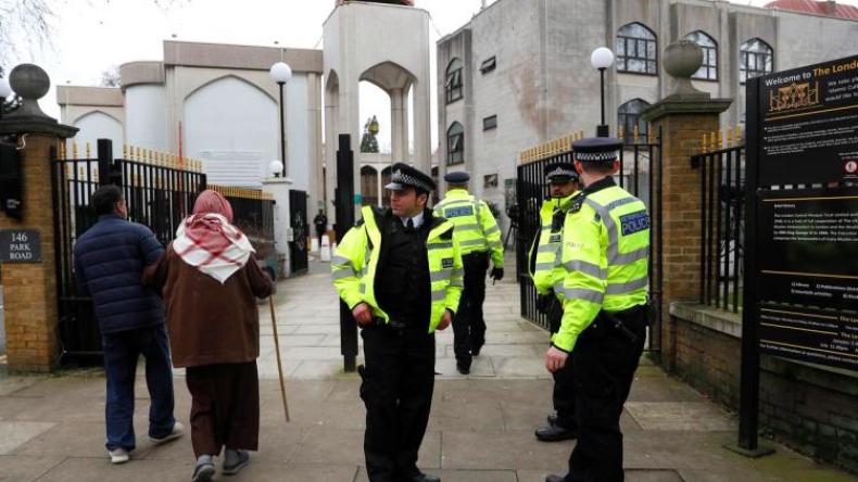 القرآن والأحاديث النبوية تُبث على إذاعات بريطانية