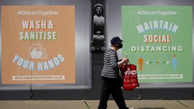 بريطانيا تحث الأقليات للتطوع في تجارب لقاح كورونا