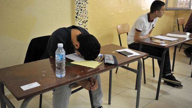 بن غبريط مطالبة بتفسير الظروف القاسية للبكالوريا بالجنوب