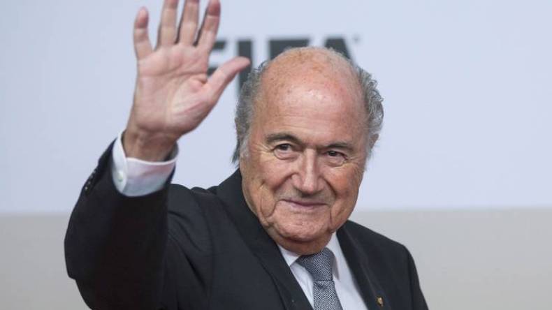  الفيفا غيرت القوانين بسبب منتخب الجزائر 1982 بعد فضيحة ألمانيا- النمسا