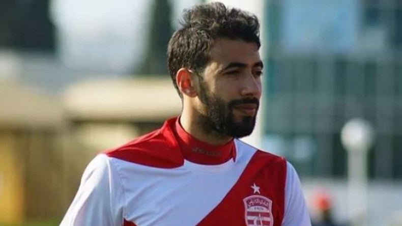 رئيس الإفريقي ينهي مشكل بلخيثر بتسوية مستحقاته العالقة