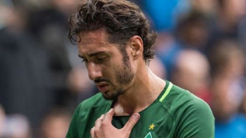 بلفضيل يغيب مُجدّدا ويتّجه نحو العودة إلى بلجيكا