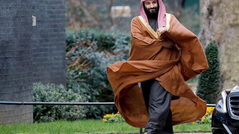محمد بن سلمان يبدأ جولة تشمل عددا من الدول العربية