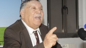 جثمان الفقيد العقيد بن شريف يصل إلى الجزائر