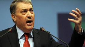 بن فليس: المشاورات تافهة واستفزازية ومهينة