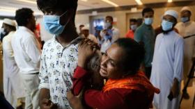 مصرع 17 مصلياً في انفجار قرب مسجد ببنغلادش