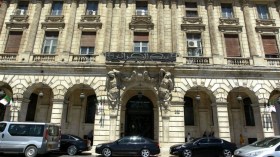 احتياطي الصرف للجزائر يستمر في الذوبان