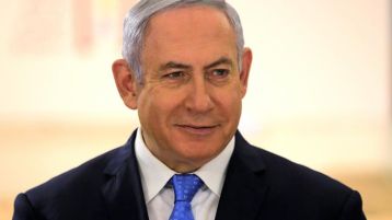 عمامة إسلامية أسقطت “إمبراطورية” نتنياهو