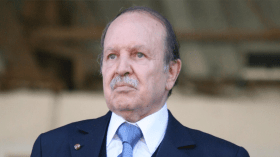 بوتفليقة يشيد بتضحية المرأة ودورها في إنقاذ الدولة