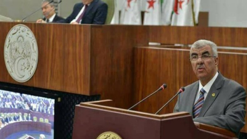 بن خلاف: المعارضة البرلمانية تساند بوحجة