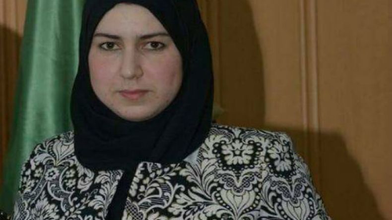 وسائل التواصل الإجتماعي أخرجت لنا جيوشا من المتطفّلين على الأدب