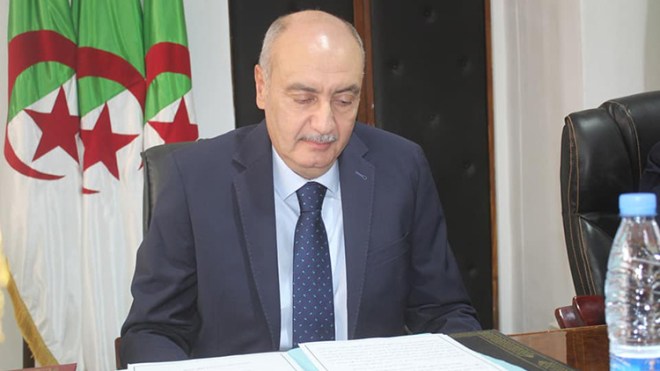 والي ورقلة مستاء من تأخر إنجاز مستشفى 240 سرير بتقرت