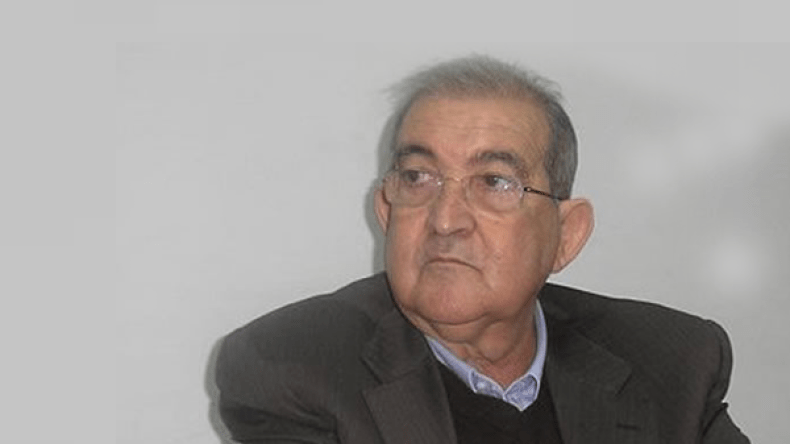 طياب في اجتماع طارئ مع اللاعبين قبل الدخول في إضراب مفتوح