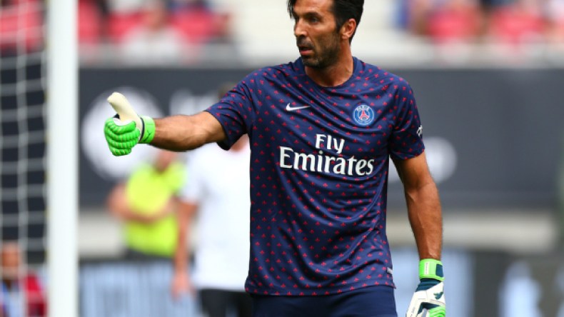 بوفون يرفض الكشف عن موعد اعتزاله