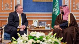 بومبيو يلتقي بن سلمان في الرياض