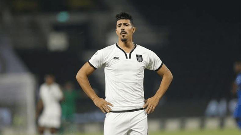 الكاف تتجاهل بونجاح وتقصيه من جوائزها