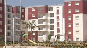 مكتتبو “عدل 1” بالموقع المتبقي من 3100 ببوينان يطالبون وزير السكن بالتدخل