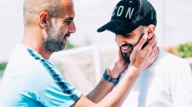 غوارديولا سيمنح محرز بعدا عالميا