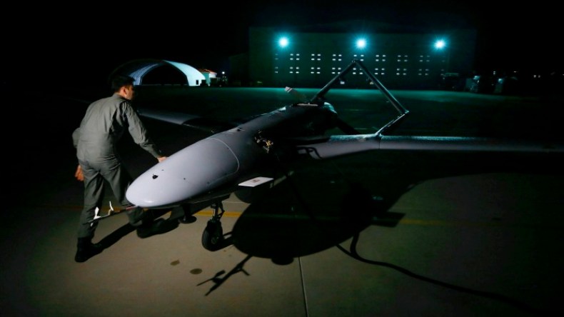 تركيا تنشر أول طائرة مسيرة مسلحة بشمال قبرص (فيديو)