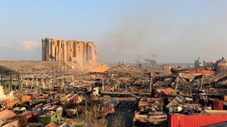 القصة الكاملة لشحنة نترات الأمونيوم في ميناء بيروت