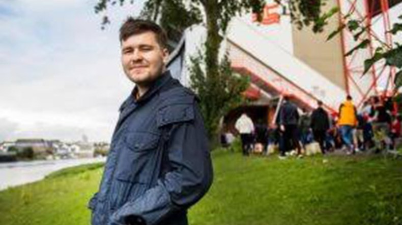 مشجع لنوتنغهام يعتنق الإسلام بسبب محمد صلاح