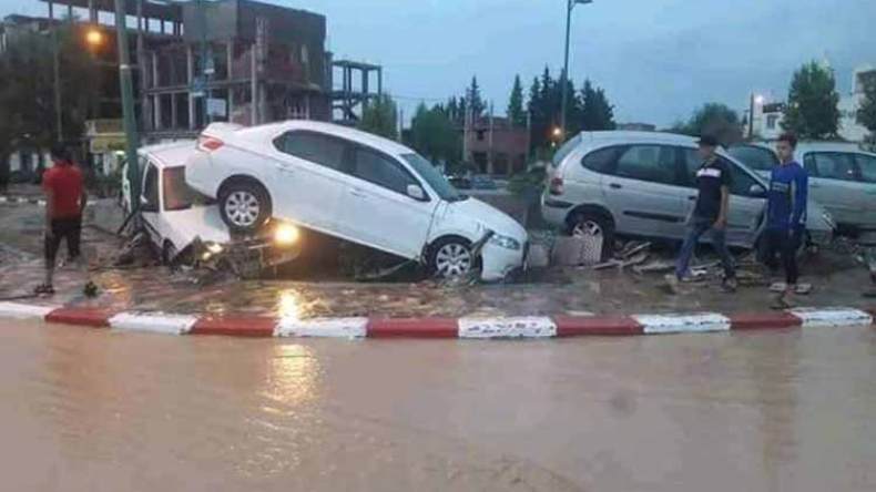 قوافل تضامنية مع المتضررين من فيضانات تبسة