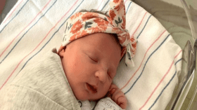 ولادة طفلة بعد 27 عاما من تخصيب البويضة!