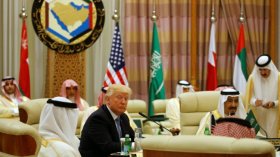 هل ينجح ترامب في إعادة الود بين الخليجيين قبل رحيله؟