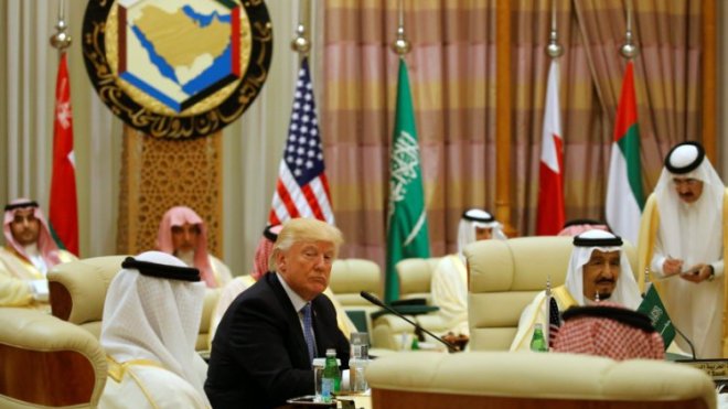 هل ينجح ترامب في إعادة الود بين الخليجيين قبل رحيله؟