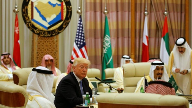 هل ينجح ترامب في إعادة الود بين الخليجيين قبل رحيله؟