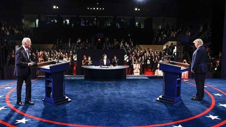 ترامب وبايدن يتبادلان التُهم في آخر مناظرة
