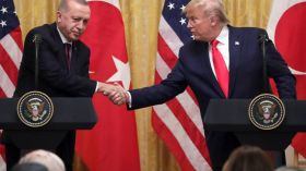 أجواء إيجابية تطبع لقاء ترامب مع أردوغان