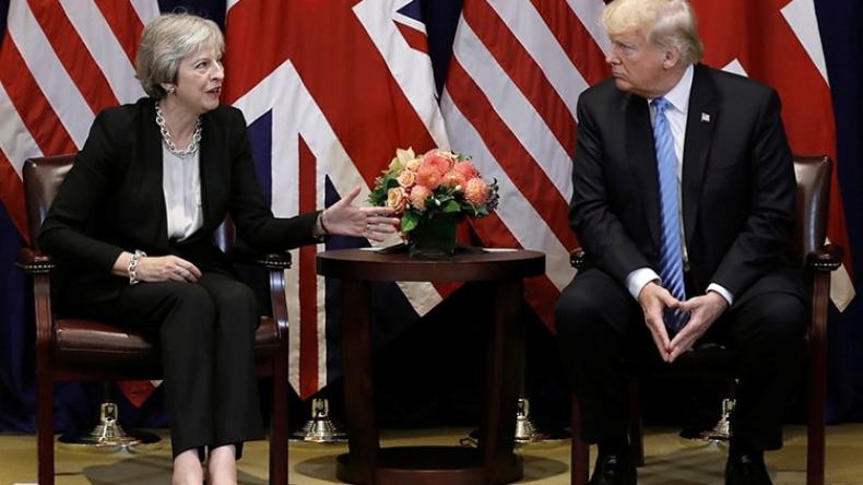 ترامب ينهال على ماي بانتقادات لاذعة