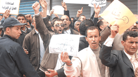 المقتصدون يعودون للاحتجاج