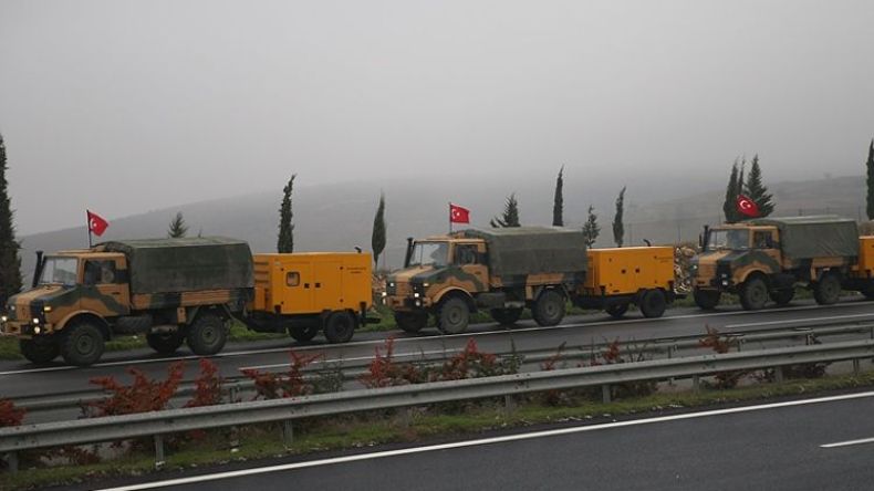 تركيا ترسل تعزيزات إضافية إلى حدود سوريا