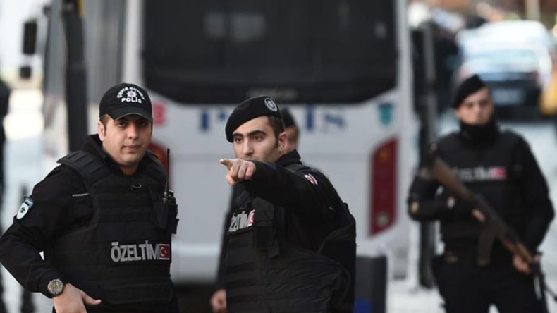 تركيا تصدر مذكرات توقيف بحق 346 شخص