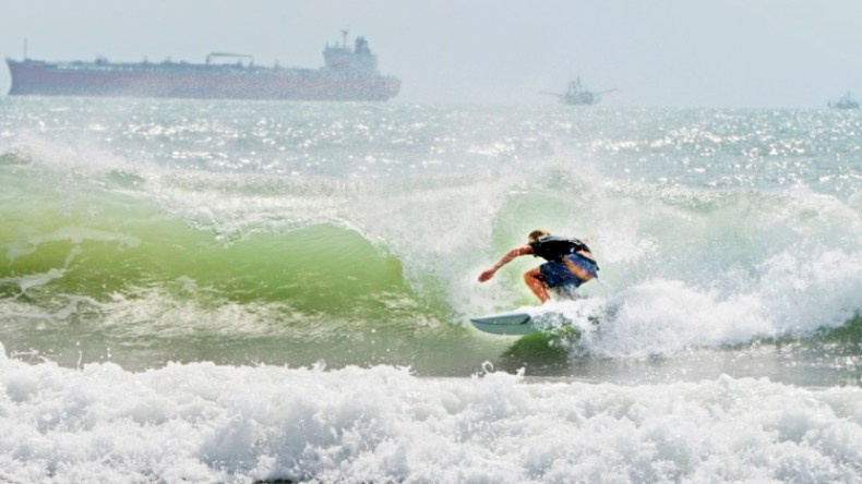 العاصفة هانا تتحول لإعصار وتتجه لساحل تكساس