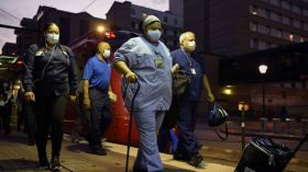 رقم قياسي جديد بإصابات كورونا في أمريكا